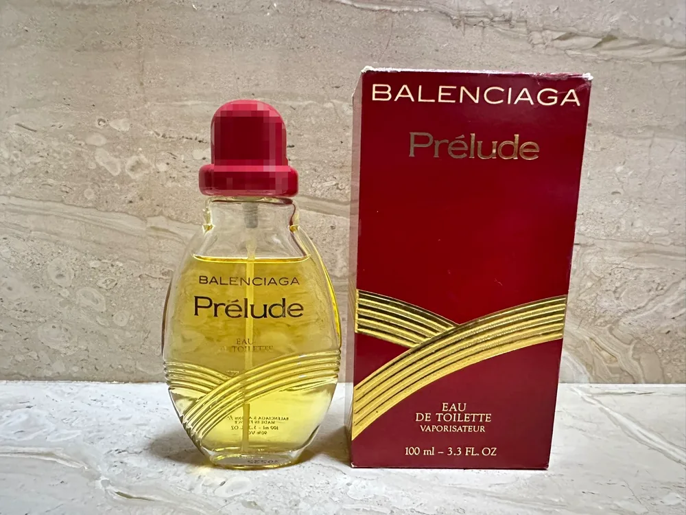 Balenciaga Prelude bottle photographed from our own stock, batch code DV aP0e